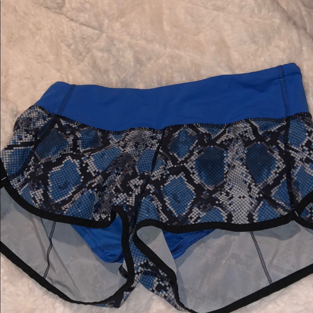 Size 4 Lululemon shorts